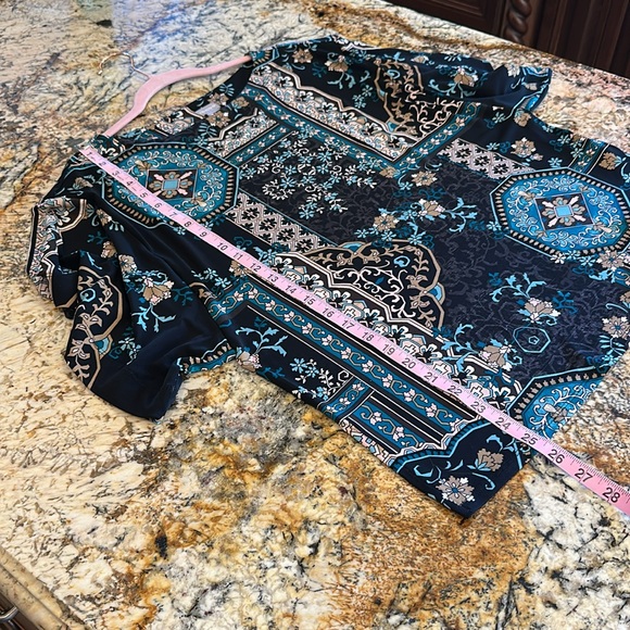 CHICO’S Top - Picture 10 of 12